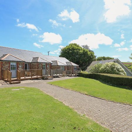 Keepers Lodge, Hillfield Village ダートマス エクステリア 写真