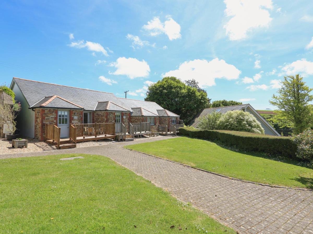 Keepers Lodge, Hillfield Village ダートマス エクステリア 写真