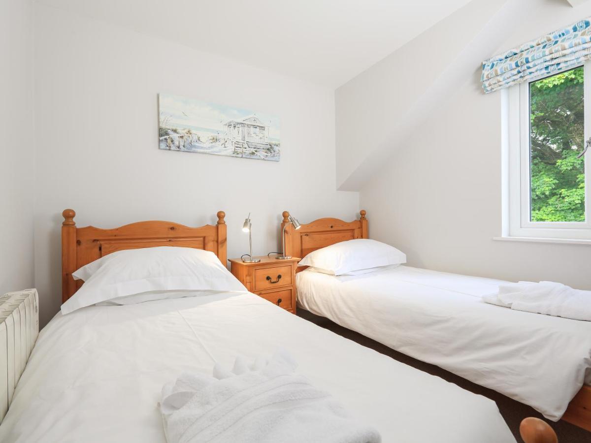 Keepers Lodge, Hillfield Village ダートマス エクステリア 写真